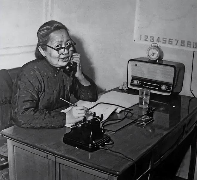九游体育网站：60年代的中国是什么生活水平？摄影师拍到13张照片(图7)