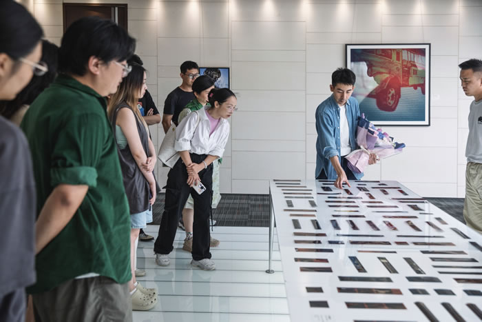 寻常之下——新锐独立摄影师张驰个展北京开幕(图4)