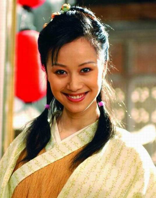 《大奉打更人》她因为内衣广告火遍全国47岁风韵犹存还时来运转(图5)