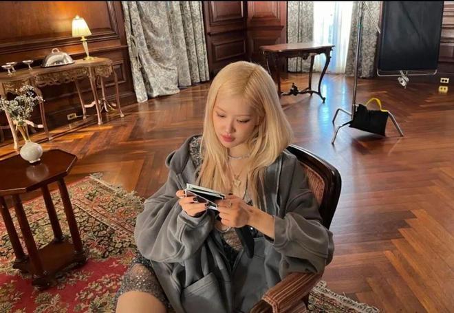 关于BLACKPINK不止一部亚洲女孩成长史(图7)