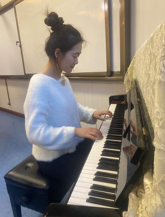 国奖榜样—张悦破茧成蝶绽芳华西安建筑工程学院西安军需学校(图2)