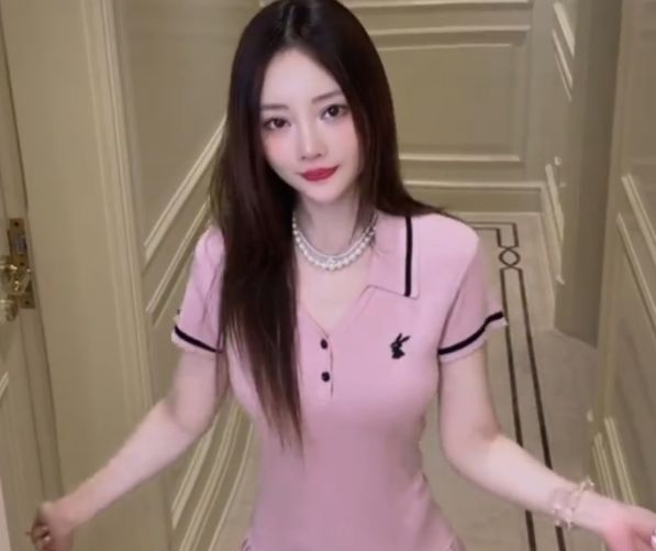 周淑怡和李小璐拍摄同样的短颜值正面PK网友直言羡慕PG1(图6)
