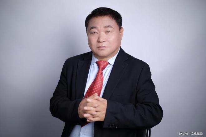 九游体育：首届时代英杰摄影艺术节展现白领精英新形象(图5)