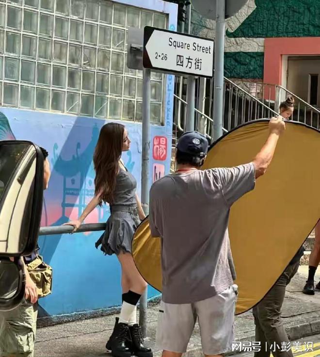 落地凤凰不如鸡！36岁杨颖兜兜转转干回老本行成内娱最大笑话(图11)